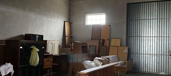 2 rooms Warehouse in Finale Emilia, Italy No. 138686 2