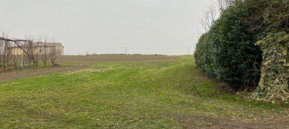 2 rooms Warehouse in Finale Emilia, Italy No. 138686 8