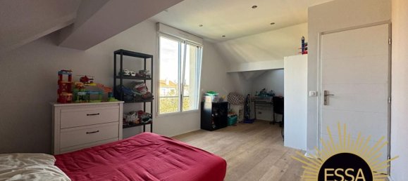 3 غرف نوم منزل في Velizy-Villacoublay, France رقم 327519 8