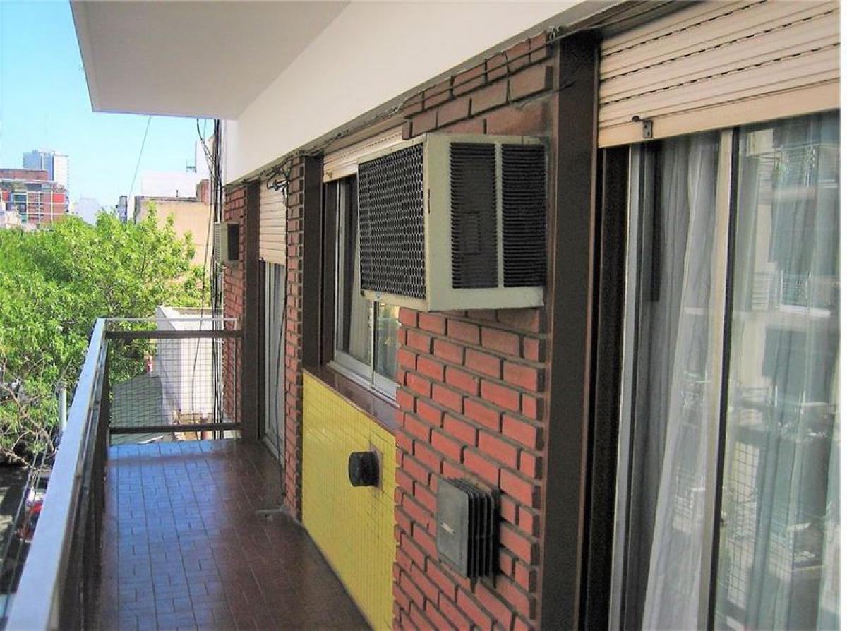3 bedrooms Apartment in Buenos Aires, Argentina No. 72240