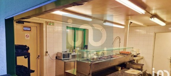 90m² Commercial property in Crepy-en-Valois, France No. 232032 3