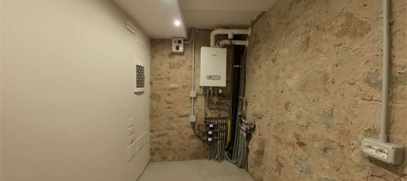 4 bedrooms House in Borgo a Mozzano, Italy No. 334862 8