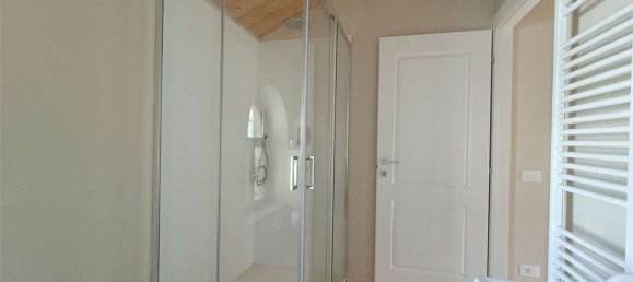 4 bedrooms House in Borgo a Mozzano, Italy No. 334862 41