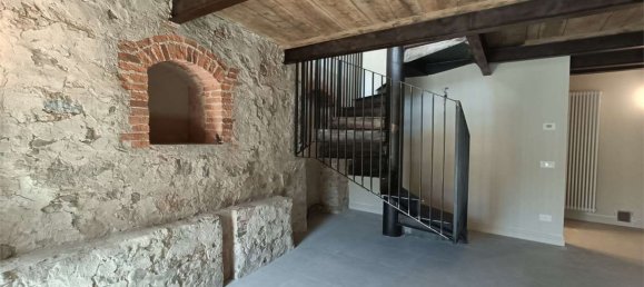 4 bedrooms House in Borgo a Mozzano, Italy No. 334862 4