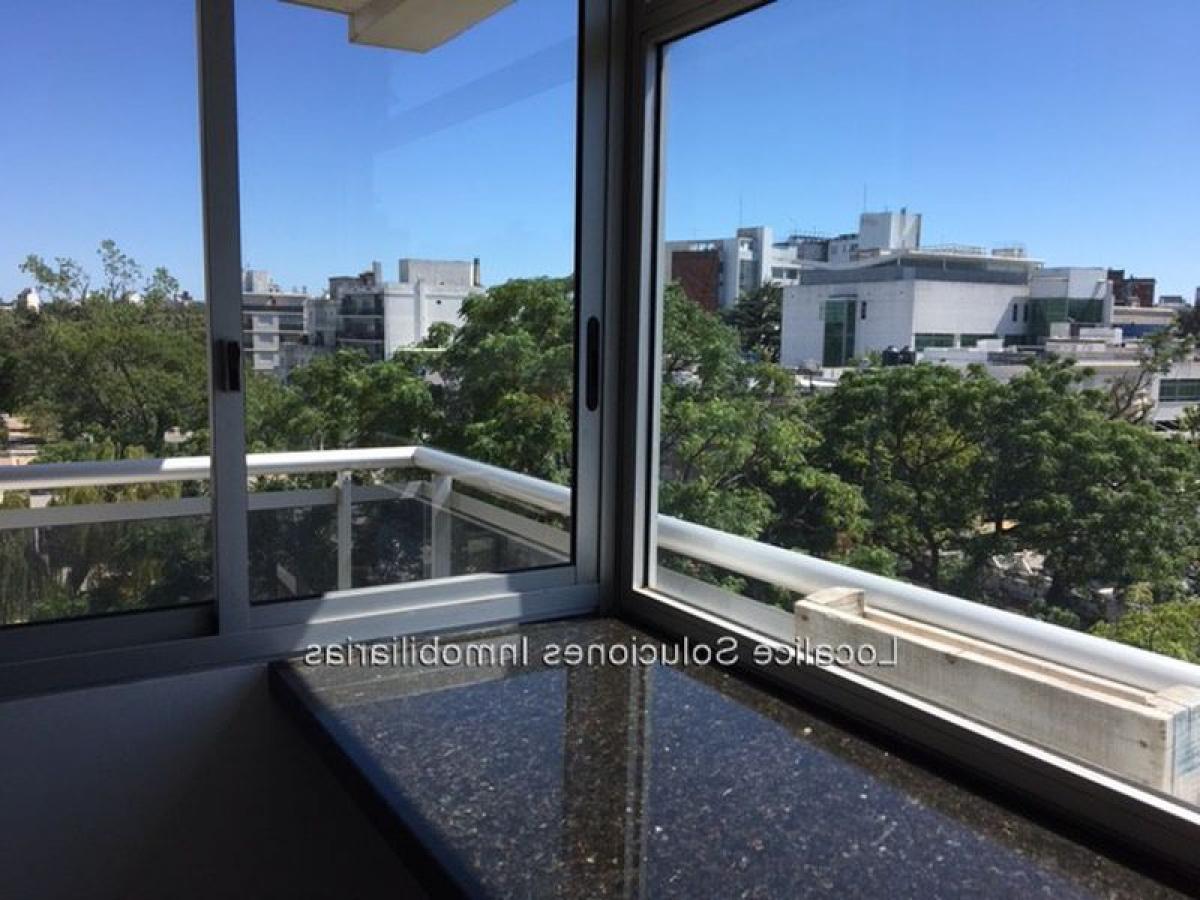 2 bedrooms Apartment in Montevideo, Uruguay No. 5856