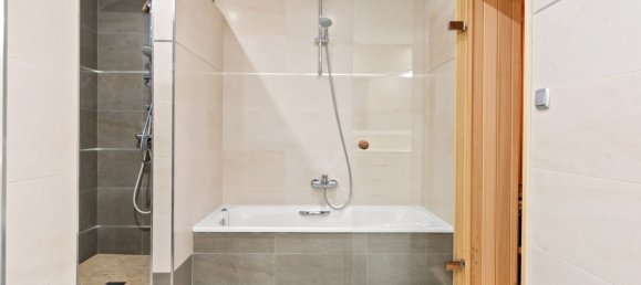 4 Schlafzimmer Villa in Marbella, Spain, Nr. 147112 44