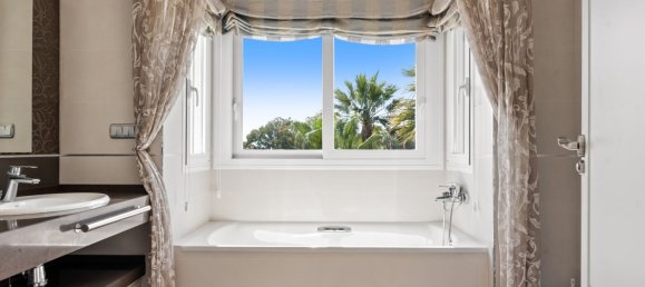 4 Schlafzimmer Villa in Marbella, Spain, Nr. 147112 30