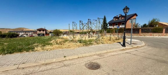684m² Land in Guadalajara, Spain No. 137317 6