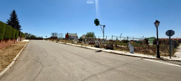 684m² Land in Guadalajara, Spain No. 137317 2