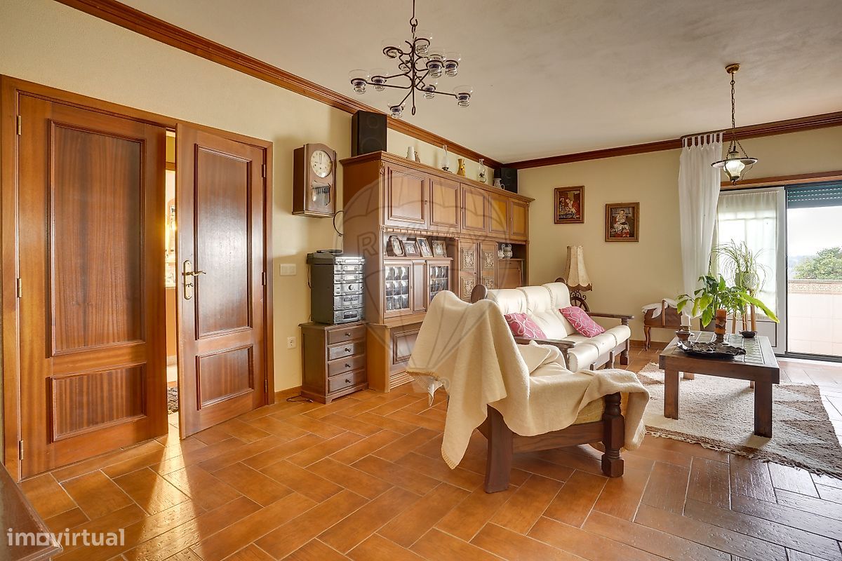 Дом с 4 спальнями в Албергария а Велья, Португалия № 186487