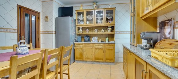 4 chambres Maison à Albergaria a Velha, Portugal No. 186487 8