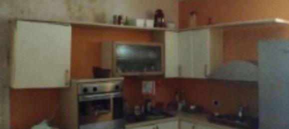 5 rooms Apartment in Cocquio-Trevisago, Italy No. 184530 8