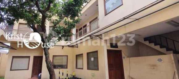 Büro in Pasar Minggu, Indonesia 390m², Nr. 2483 24