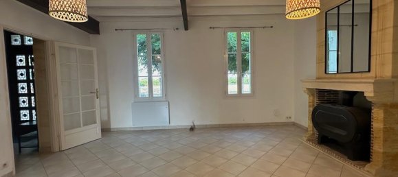 3 bedrooms House in Saint-Emilion, France No. 361323 5