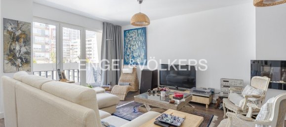 3 bedrooms Apartment in Lisbon, Portugal No. 9730 2