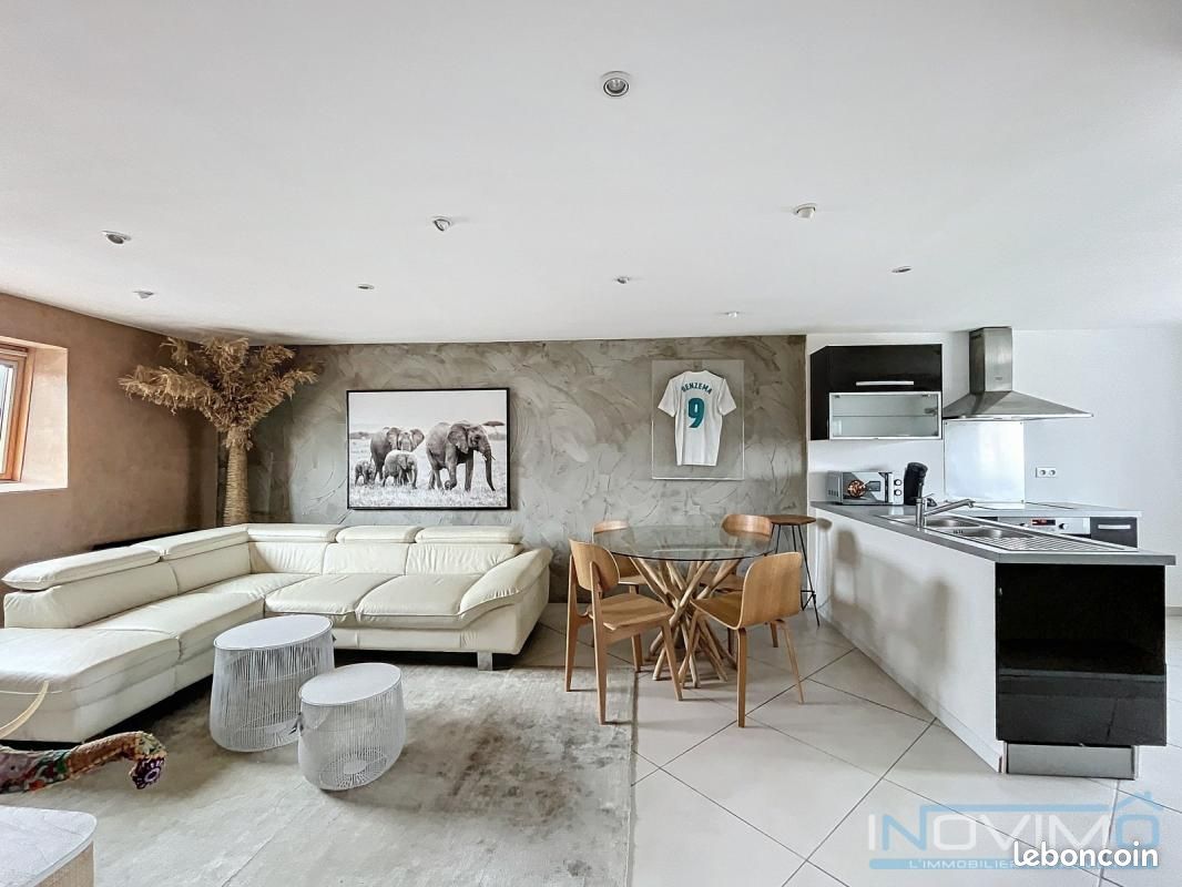 5 bedrooms House in Coudekerque-Branche, France No. 279884