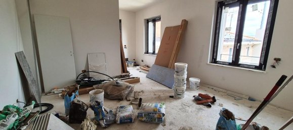 5 rooms Penthouse in Siena, Italy No. 161249 5