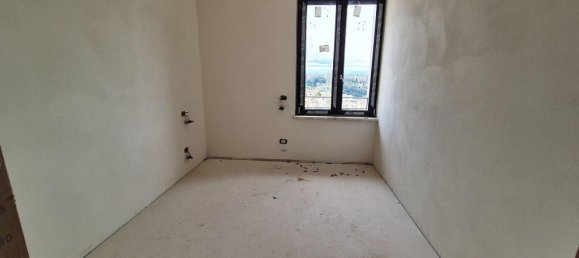 5 rooms Penthouse in Siena, Italy No. 161249 8