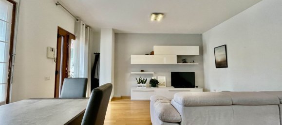 3-Zimmer Wohnung in Fino Mornasco, Italy, Nr. 230084 12
