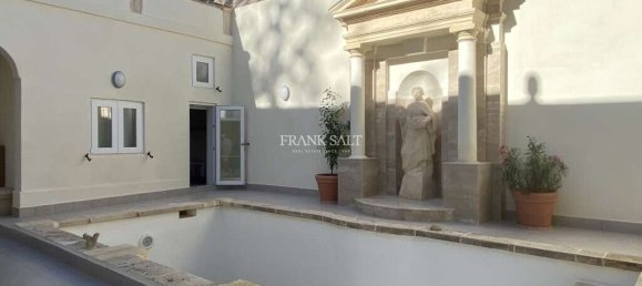 Moradia em banda T3 em Naxxar, Malta N.º 10560 2