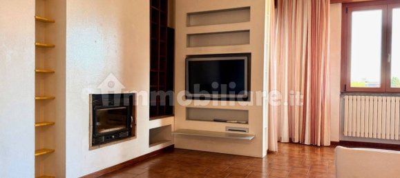 Apartamento de 3 dormitorios en Cornate d'Adda, Italy No. 378737 7