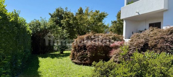 Apartamento de 3 dormitorios en Cornate d'Adda, Italy No. 378737 3