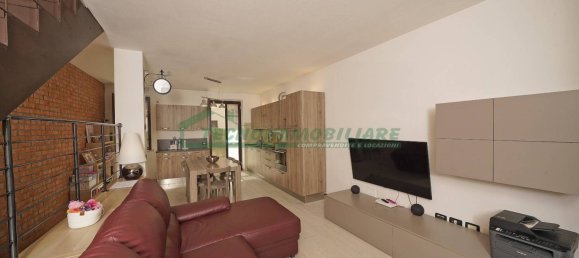 Дом с 2 спальнями в Гавардо, Италия № 360383 16