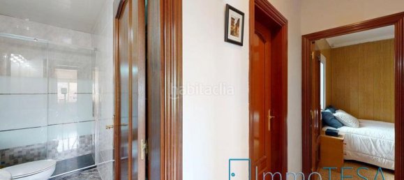 4 bedrooms Apartment in Barcelona, Spain No. 169151 25