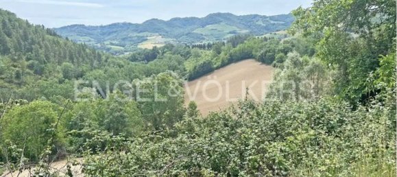 5 rooms House in Montelparo, Italy No. 102156 11