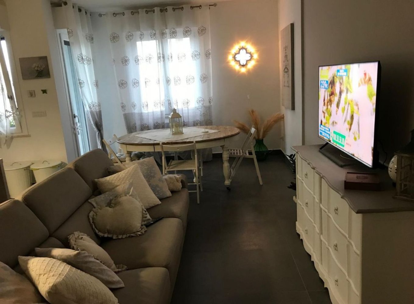 Apartamento de 4 divisões em Gioia del Colle, Italy N.º 270220