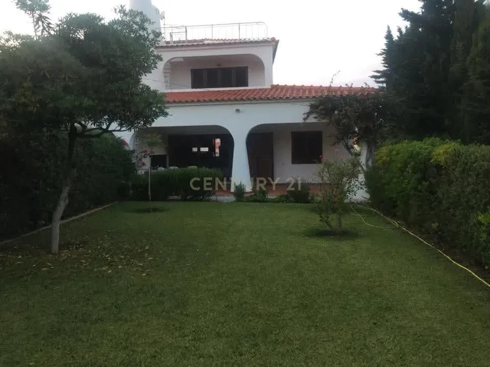 3 bedrooms Villa in Albufeira, Portugal No. 204559