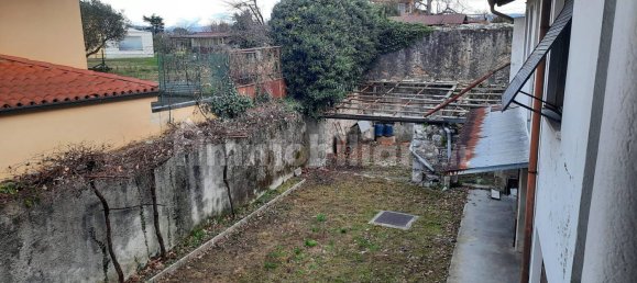 3 bedrooms House in Gorizia, Italy No. 21240 9