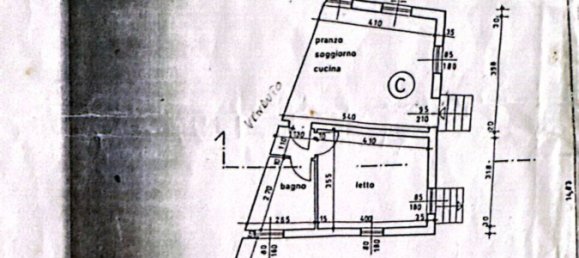 2 Schlafzimmer Wohnung in Mantua, Italy, Nr. 381817 11