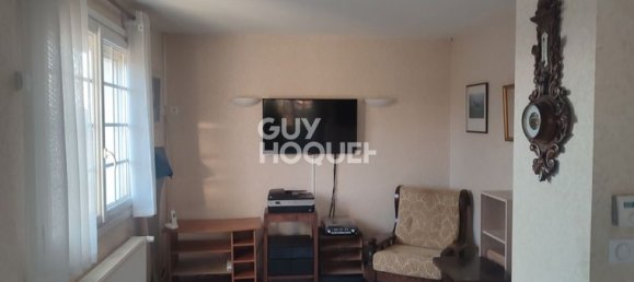 2 bedrooms House in Autun, France No. 358976 7