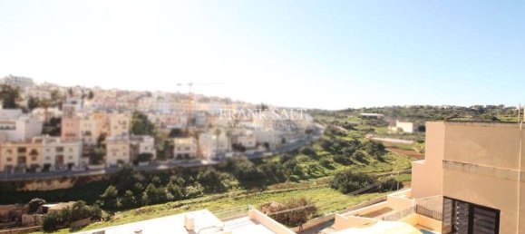 3 bedrooms Maisonette in Swieqi, Malta No. 9259 7