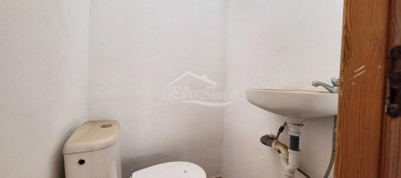 83m² Commercial property in Santiago del Teide, Spain No. 115798 7
