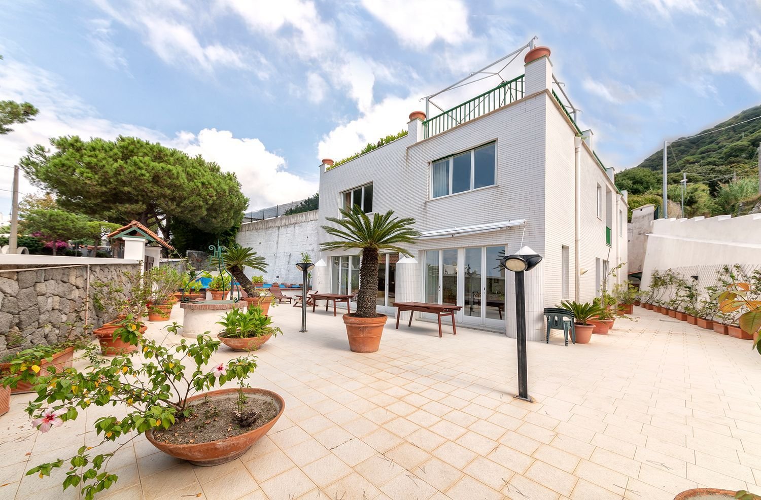 10 rooms Villa in Ischia, Italy No. 136480