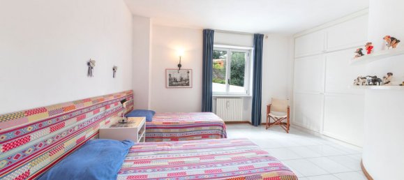 10 rooms Villa in Ischia, Italy No. 136480 12