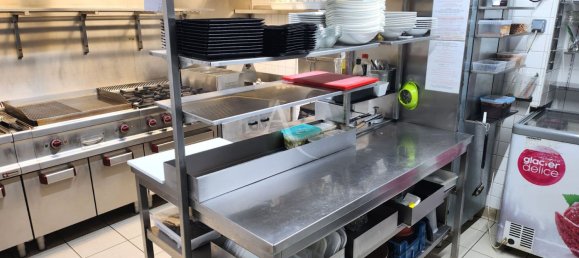 Propriété commerciale à Saint-Aignan, France No. 231091 6