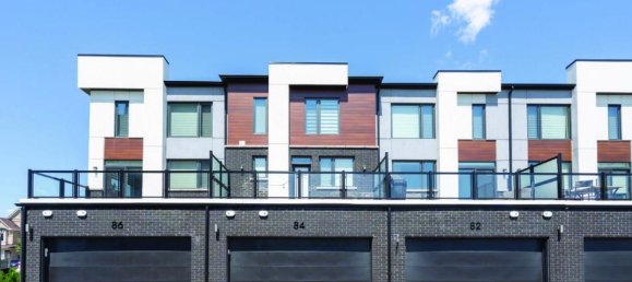 4 bedrooms House in Oakville, Canada No. 744 3