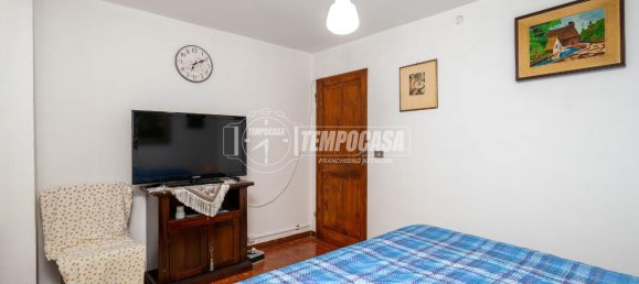 4 rooms Apartment in Zocca, Italy No. 33147 14