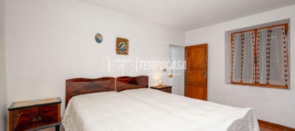 4 rooms Apartment in Zocca, Italy No. 33147 16