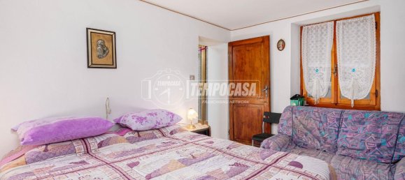 4 rooms Apartment in Zocca, Italy No. 33147 11