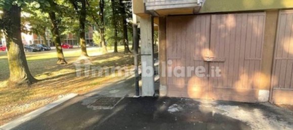 Apartamento de 3 dormitorios en San Donato Milanese, Italy No. 338278 27