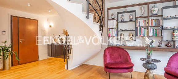 3 bedrooms Duplex in Rome, Italy No. 131620 8