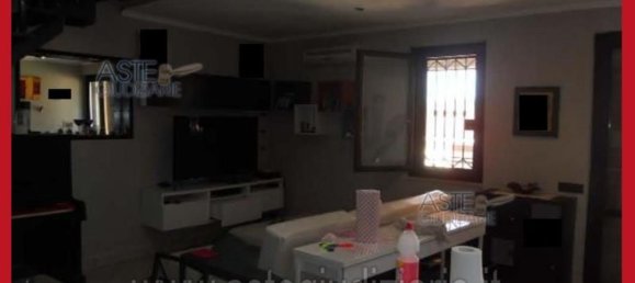 Apartamento de 5 dormitorios en Ardea, Italy No. 334048 14