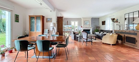 6 bedrooms House in Saint-Avertin, France No. 229814 6