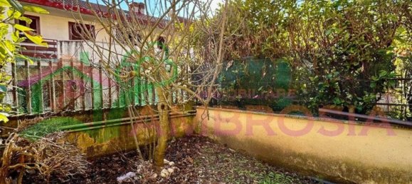 2غرفة منزل في Tagliacozzo, Italy رقم 28312 34