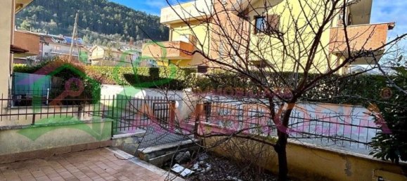 2غرفة منزل في Tagliacozzo, Italy رقم 28312 14