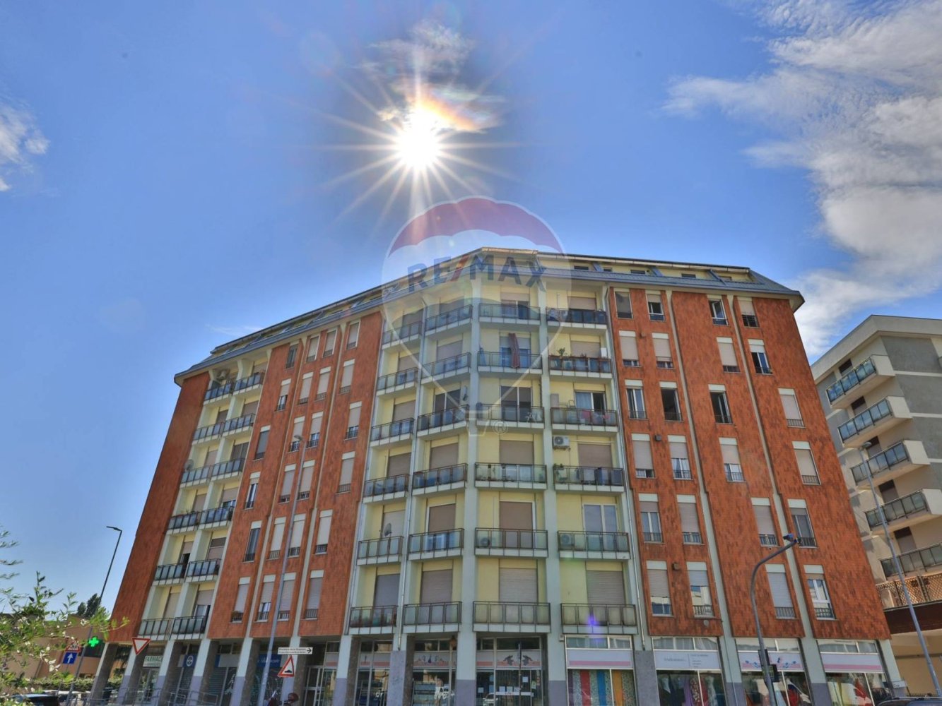 2 bedrooms Apartment in Baranzate, Italy No. 308681